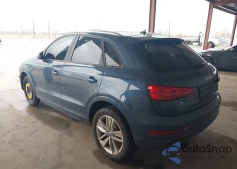 2018 Audi Q3 2.0T Premium/2.0T Sport Premium z USA, uszkodzony, nr VIN WA1BCCFS5JR019953